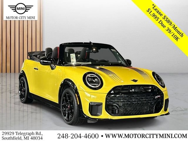 2026 MINI Convertible Cooper S's photo