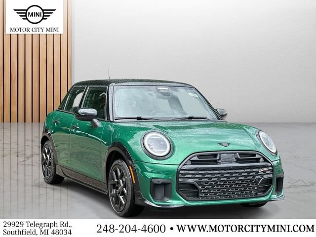 2026 MINI Hardtop Cooper S's photo