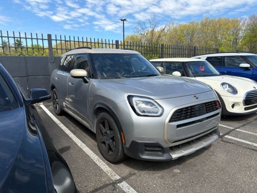 Certified 2026 MINI Cooper S Countryman Iconic SUV