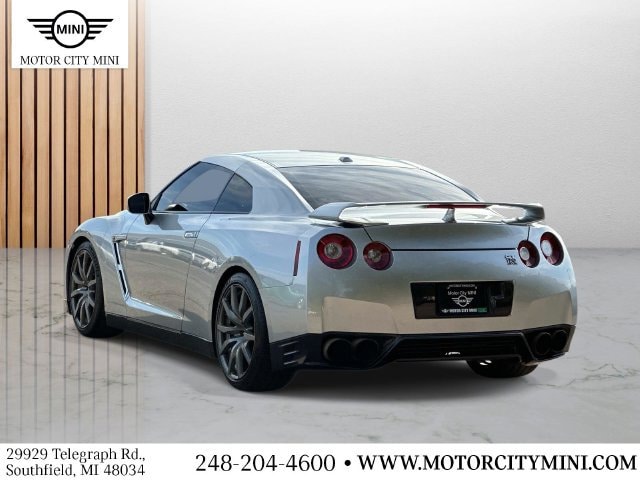 2016 Nissan GT-R Premium - Photo 7