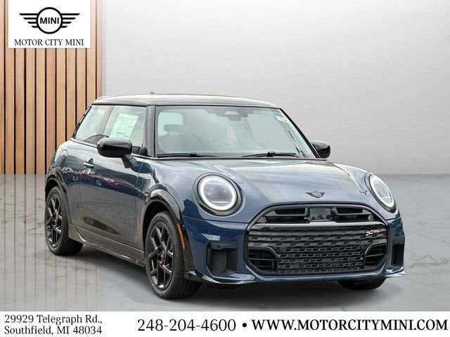 2026 MINI Hardtop Cooper S's photo
