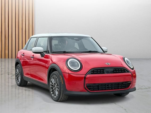 2026 MINI Hardtop 4 Door's photo