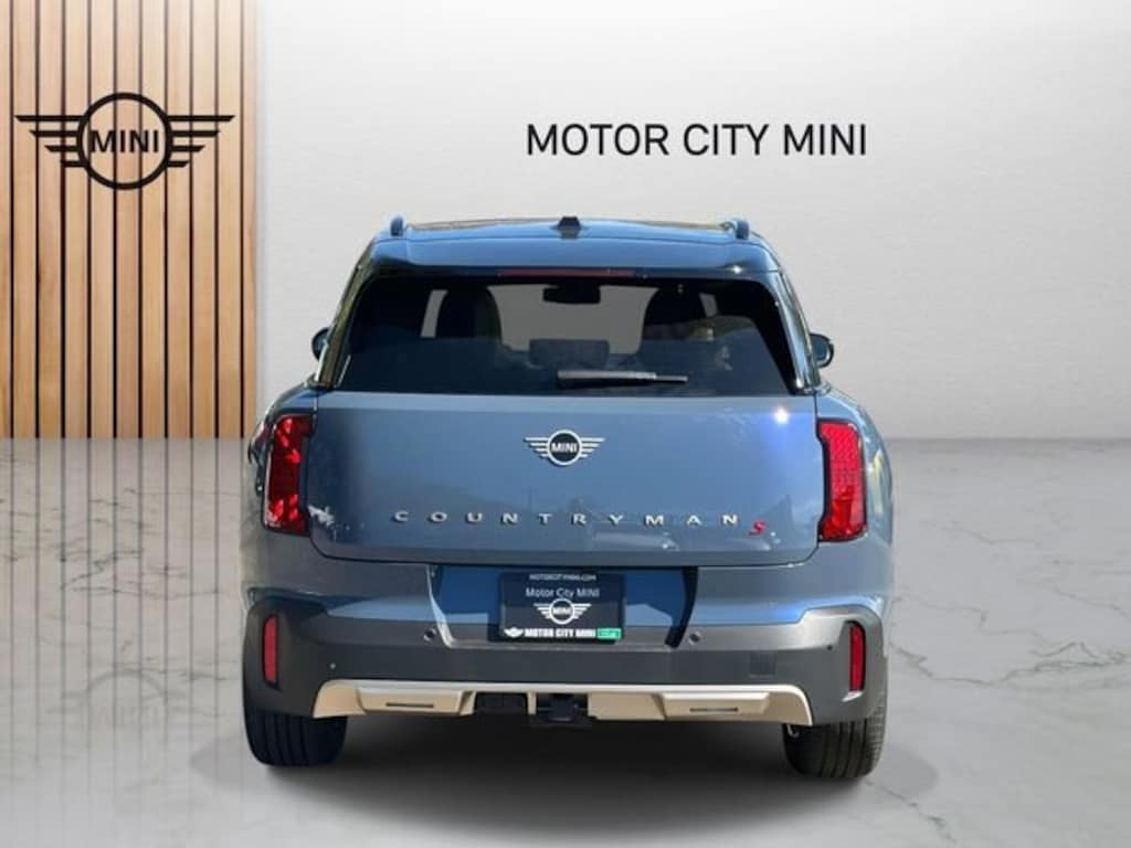 New 2026 MINI Countryman Iconic SUV
