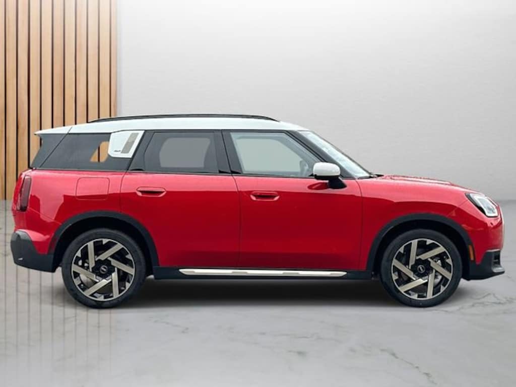 New 2026 MINI Countryman Iconic SUV