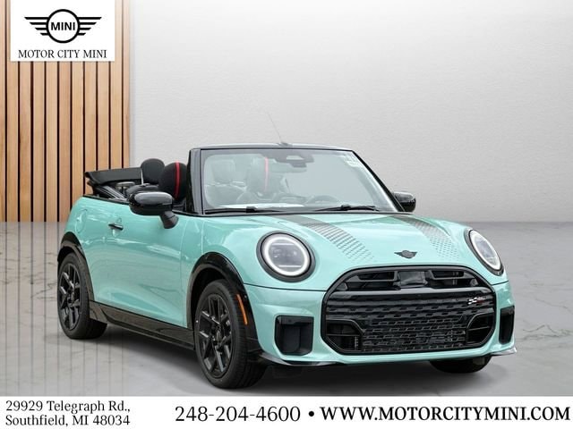 2026 MINI Convertible Cooper S's photo