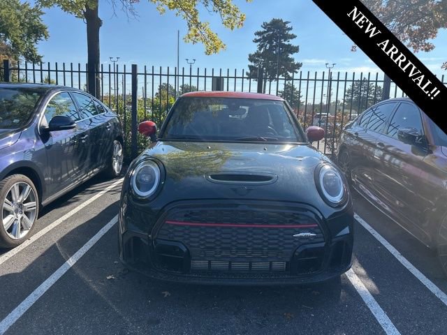 2024 Mini Cooper Hardtop John Cooper Works photo 2