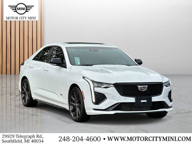 2023 Cadillac CT4 V-Series AWD's photo