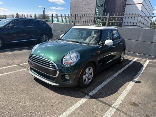 2015 MINI Cooper Hardtop 4 Door