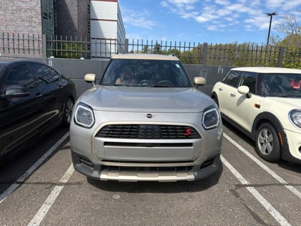 Certified 2026 MINI Cooper S Countryman Iconic SUV