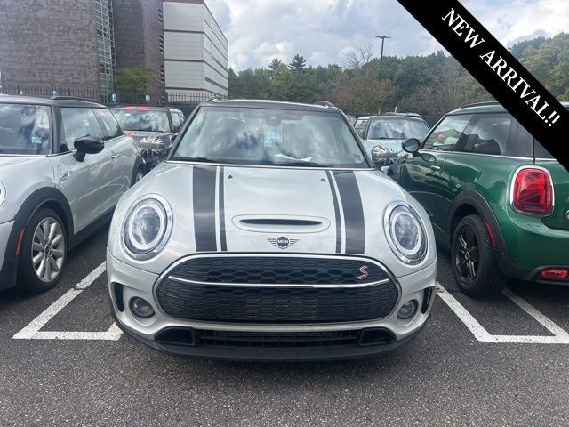2022 Mini Cooper Base S ALL4 photo 2