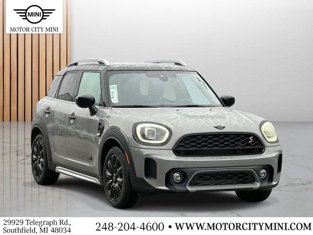 2023 MINI Countryman S's photo