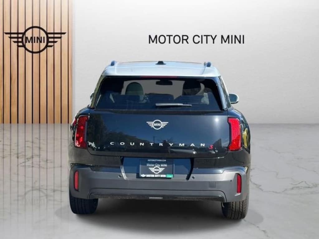 New 2026 MINI Countryman Iconic SUV