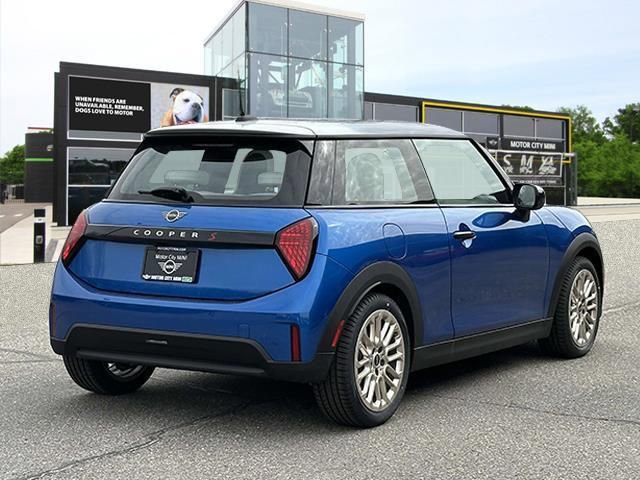 2025 Mini Cooper Signature photo 3