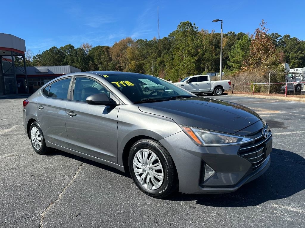 Used 2019 Hyundai Elantra SE Sedan