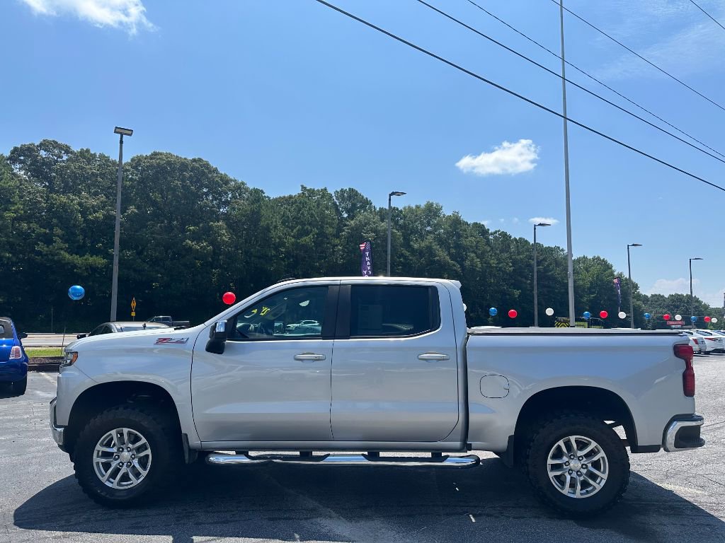 2019 Chevrolet Silverado 1500 LT photo 4