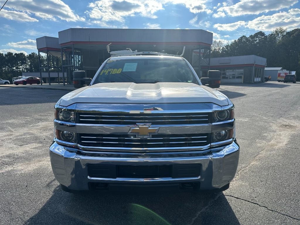 2018 Chevrolet Silverado 2500HD photo 2