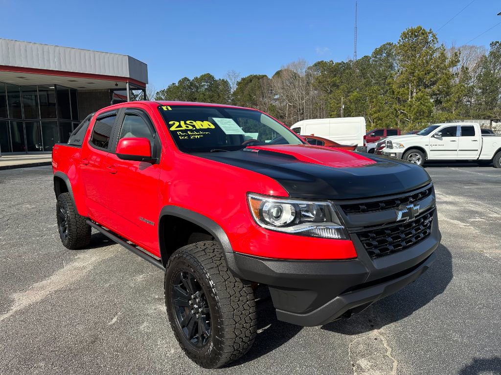 2019 Chevrolet Colorado ZR2 photo 3