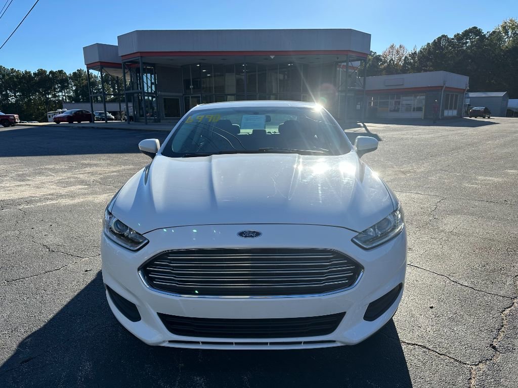 2014 Ford Fusion S photo 2