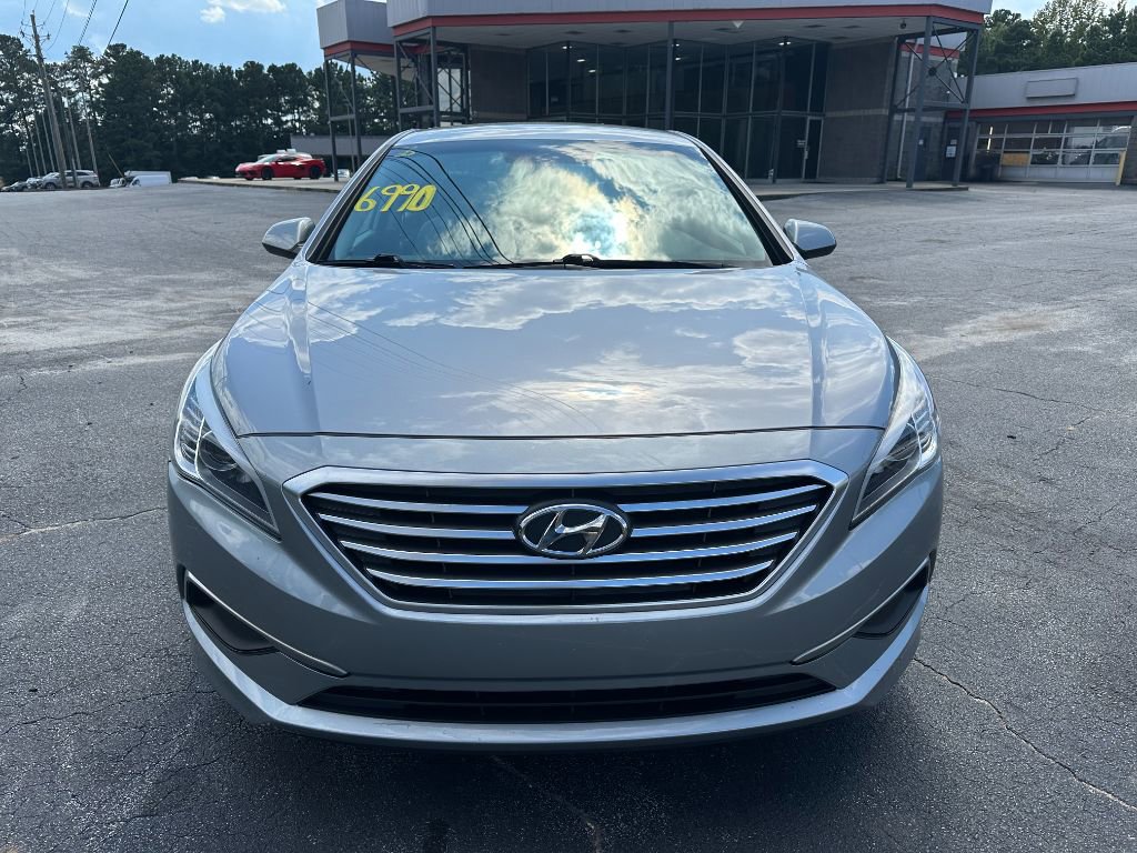 2016 Hyundai Sonata SE photo 2