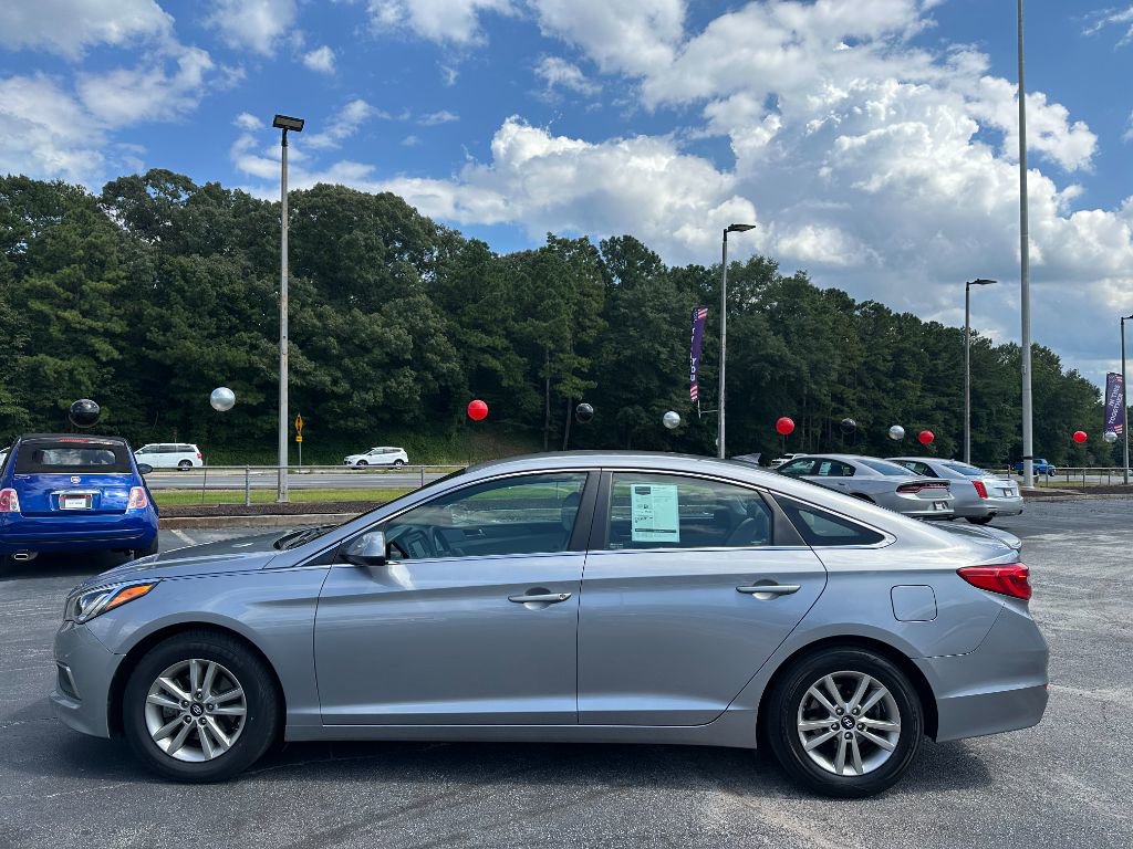 2016 Hyundai Sonata SE photo 4