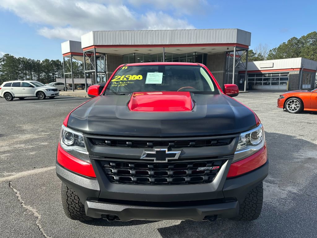 2019 Chevrolet Colorado ZR2 photo 2