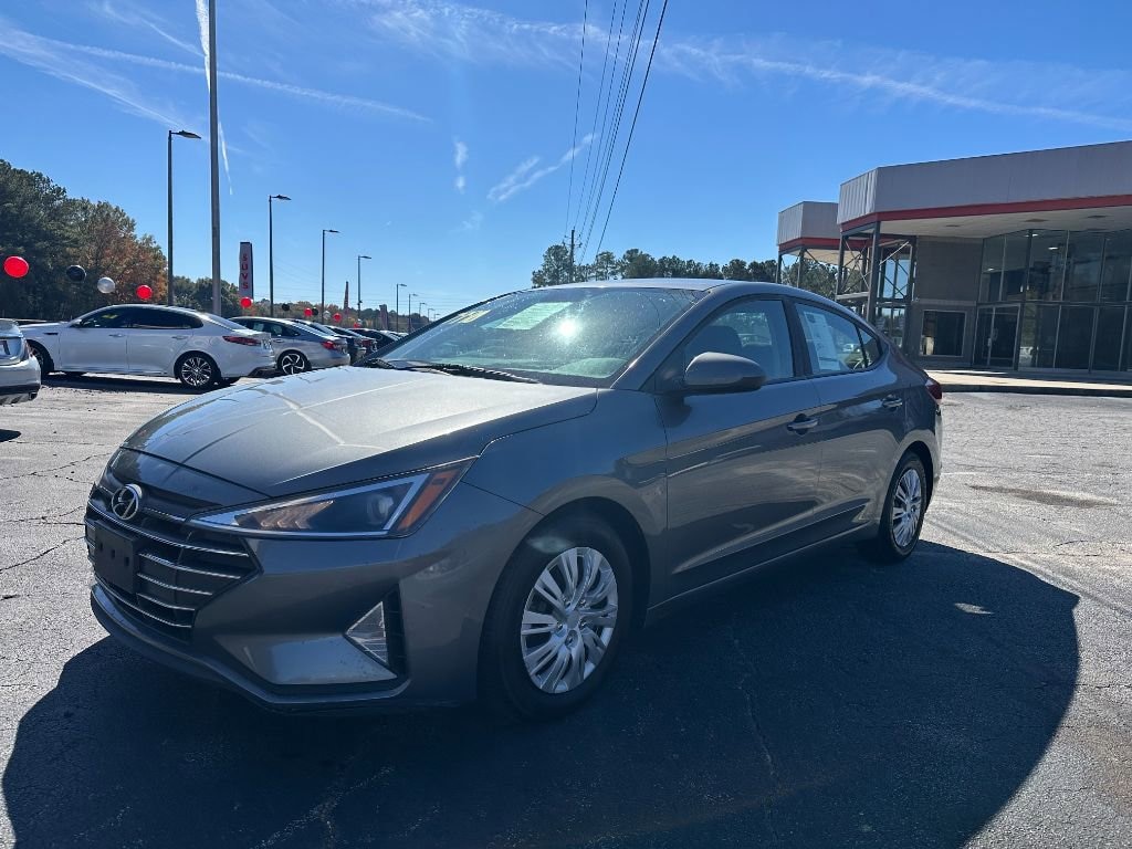 Used 2019 Hyundai Elantra SE Sedan