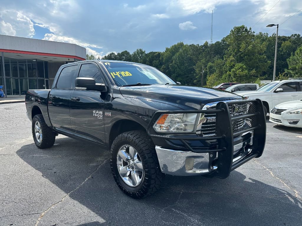 2019 Ram 1500 Classic Lone Star photo 3