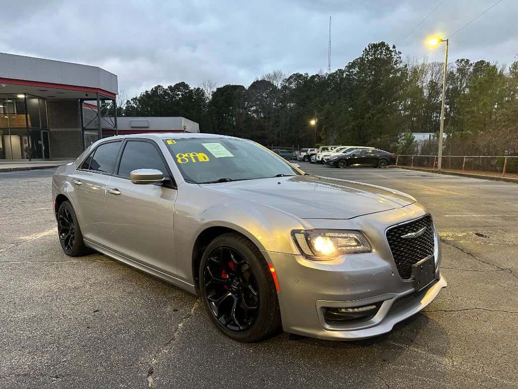 2018 Chrysler 300 S photo 3