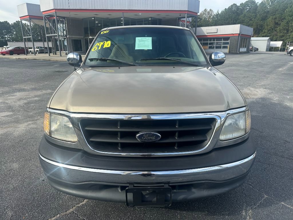 2000 Ford F-150 XLT photo 2