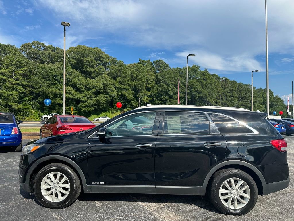 2017 Kia Sorento LX photo 4