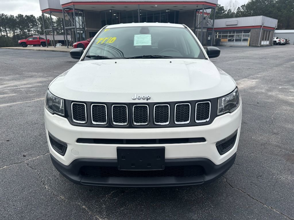 2018 Jeep Compass Sport photo 2