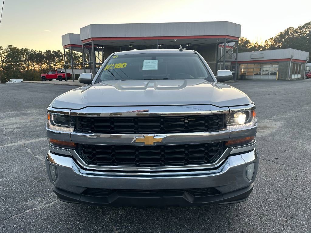 2018 Chevrolet Silverado 1500 photo 2