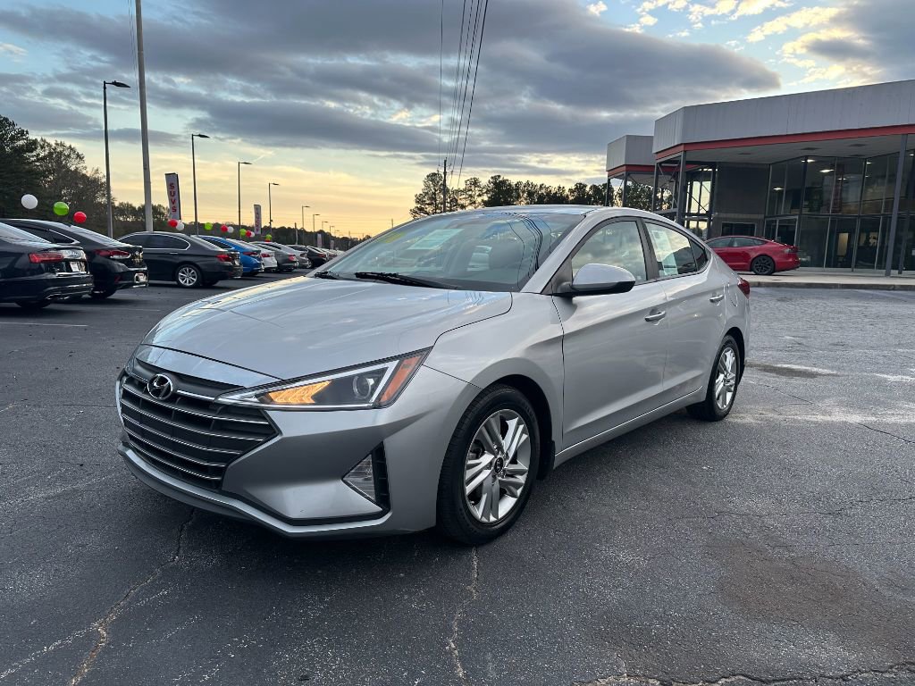 2020 Hyundai Elantra SEL's photo