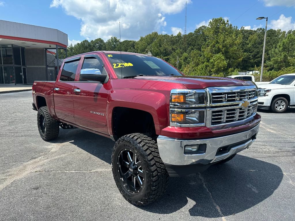 2015 Chevrolet Silverado 1500 LT photo 3