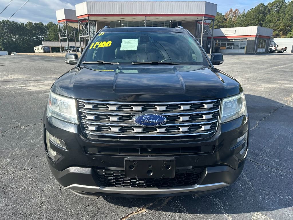 2017 Ford Explorer Limited photo 2