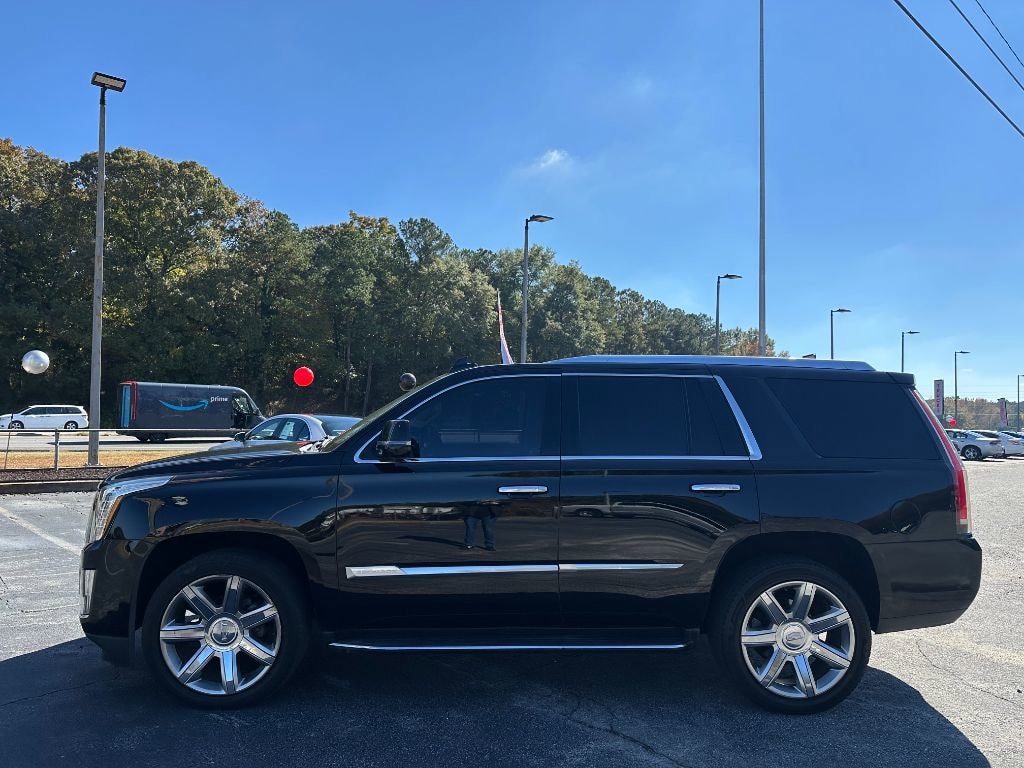 Used 2019 CADILLAC Escalade Luxury SUV