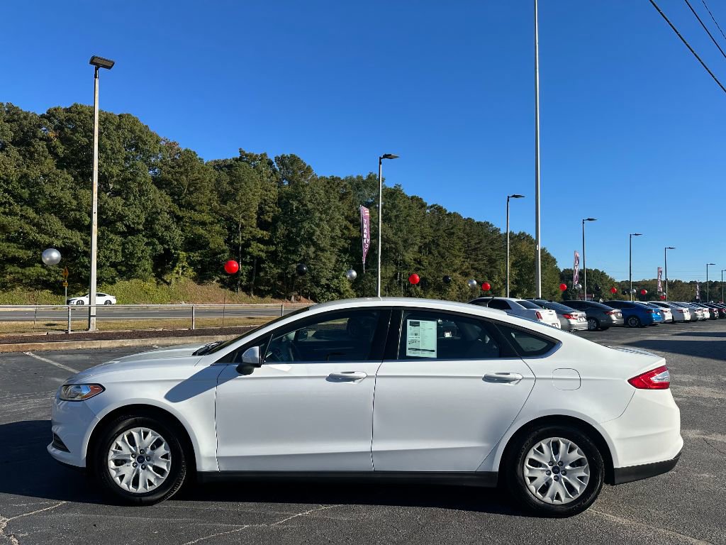 2014 Ford Fusion S photo 4