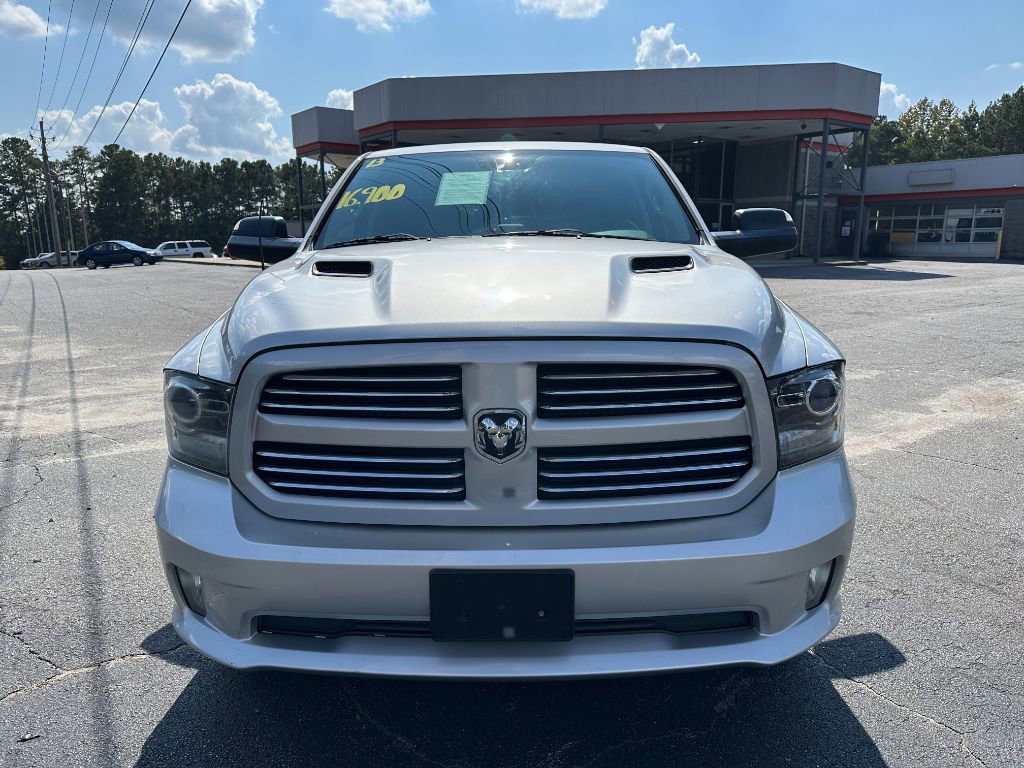 2013 Ram 1500 Sport photo 2