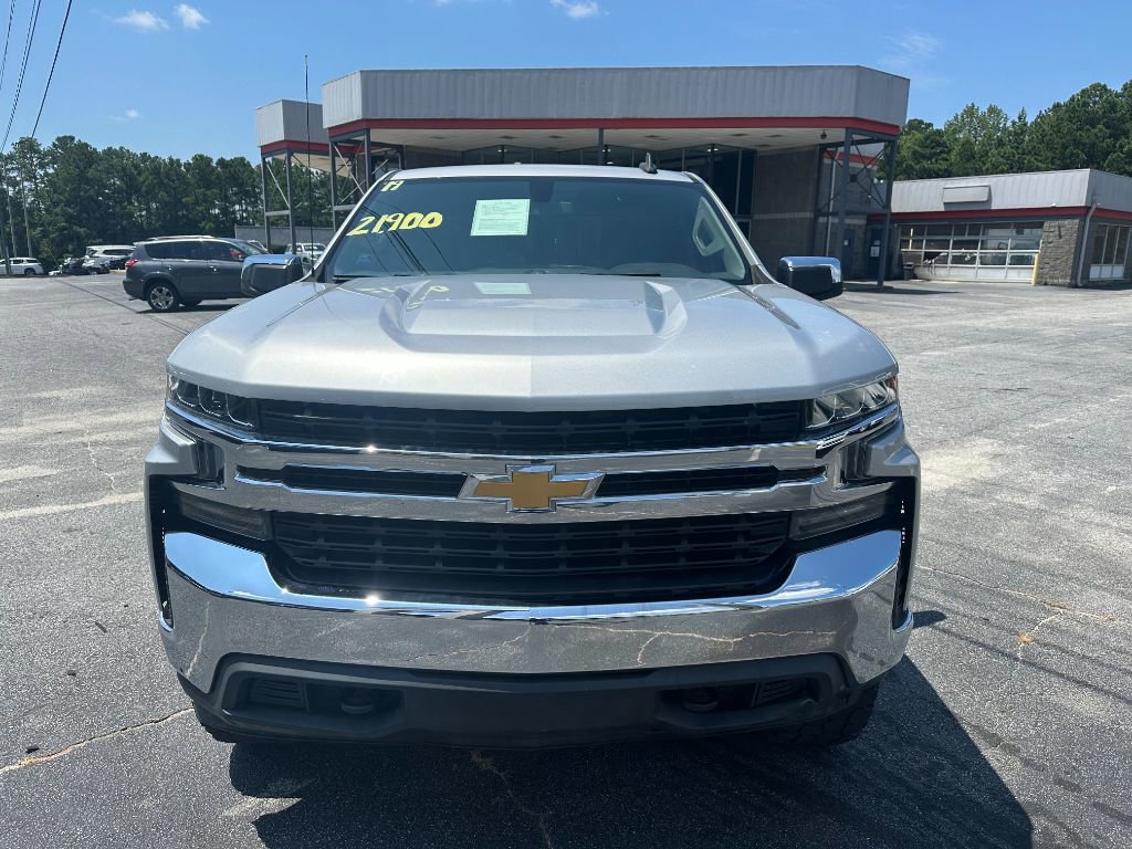 2019 Chevrolet Silverado 1500 LT photo 2