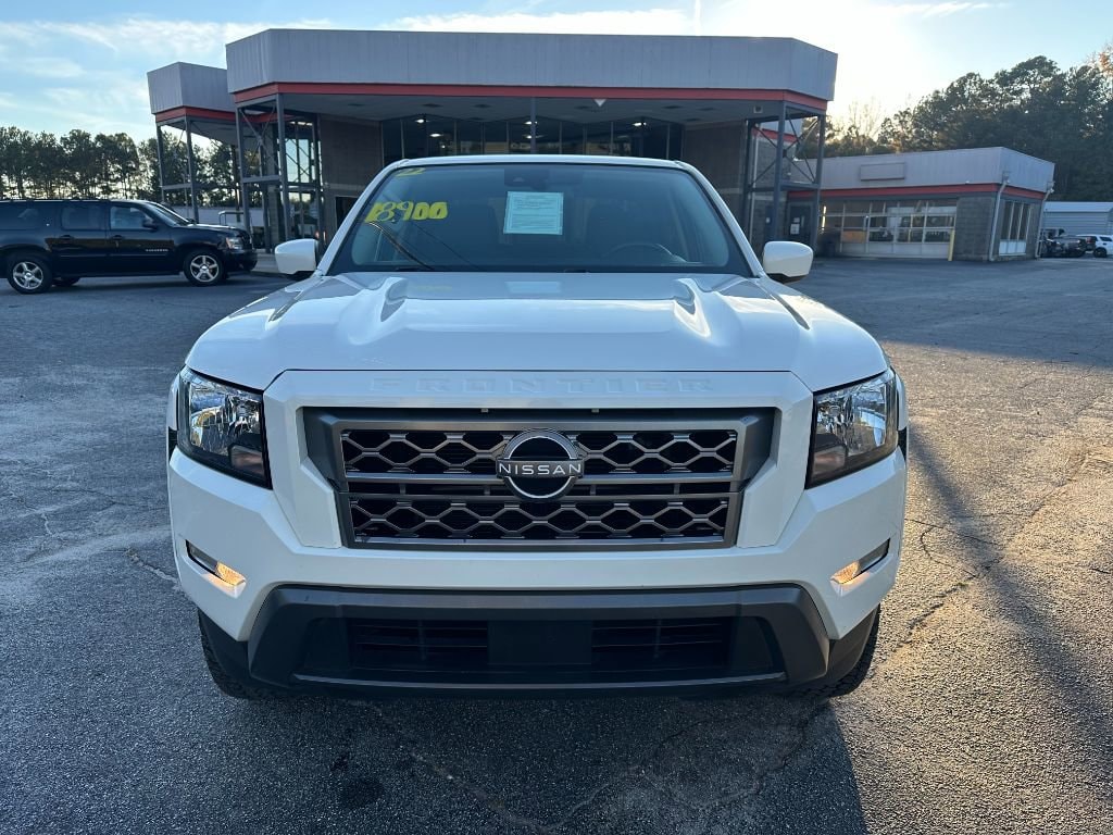 Used 2022 Nissan Frontier SV Truck Crew Cab