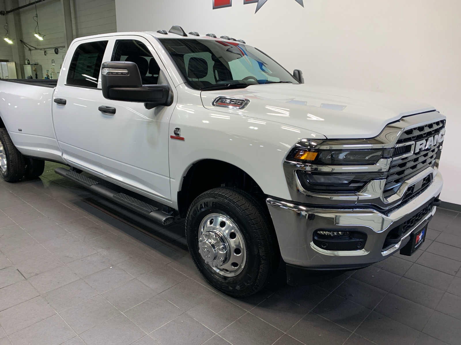 2026 Ram 3500 Tradesman photo 3
