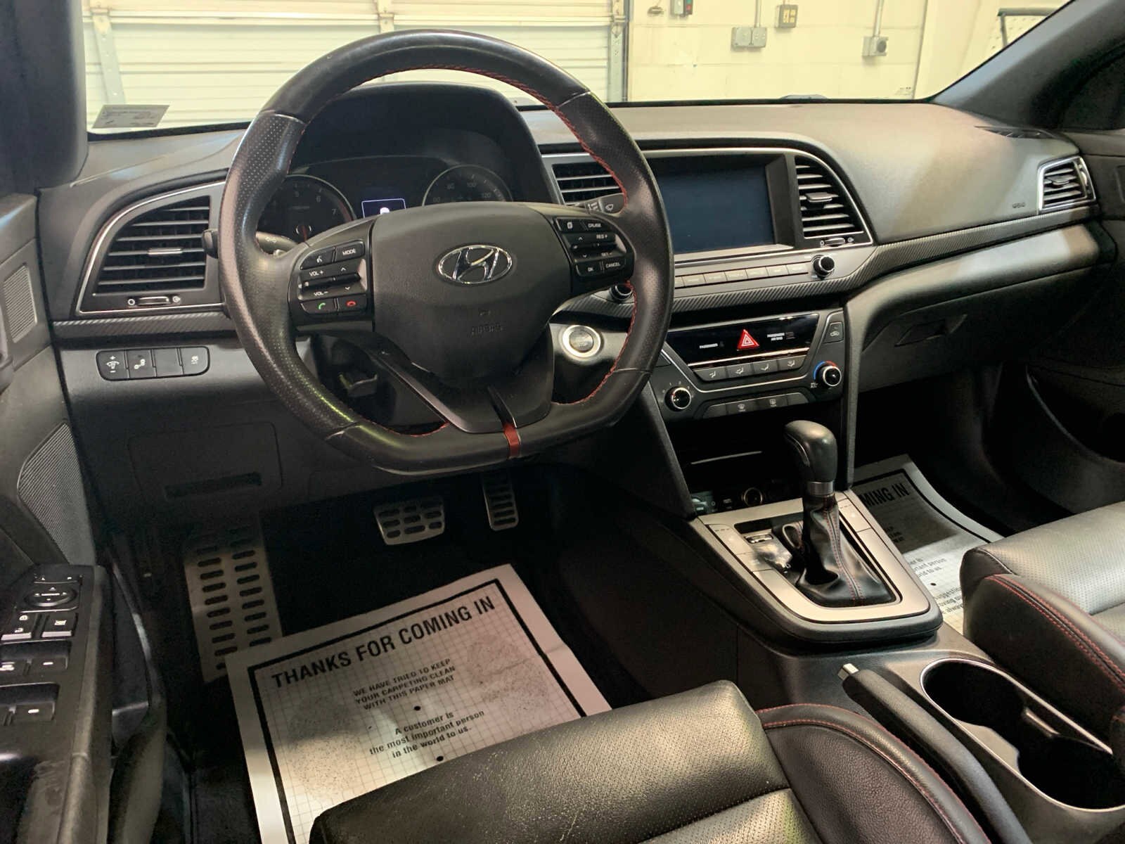 2018 Hyundai Elantra Sport photo 4