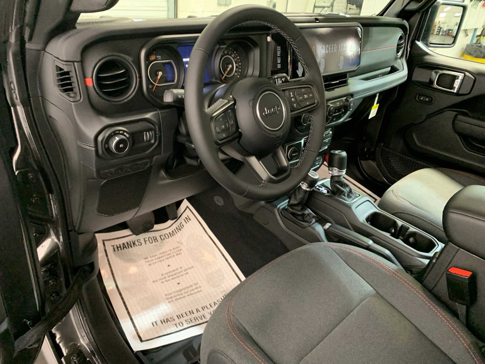 2025 Jeep Wrangler 4-Door Rubicon - Photo 9
