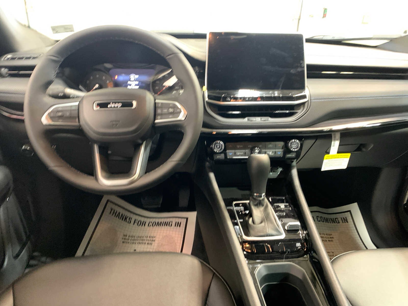 2026 Jeep Compass Latitude photo 4