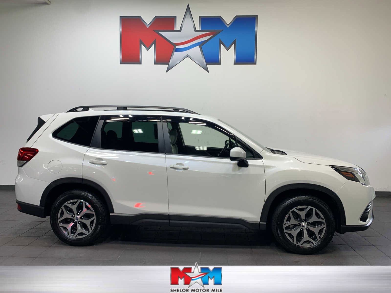 2022 Subaru Forester Premium