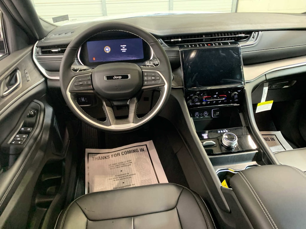 New 2025 Jeep Grand Cherokee Limited Sport Utility