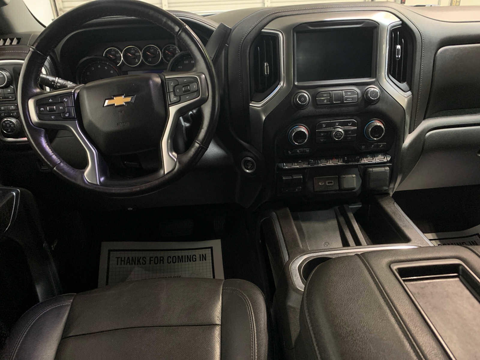 2022 Chevrolet Silverado 1500 LTZ photo 3