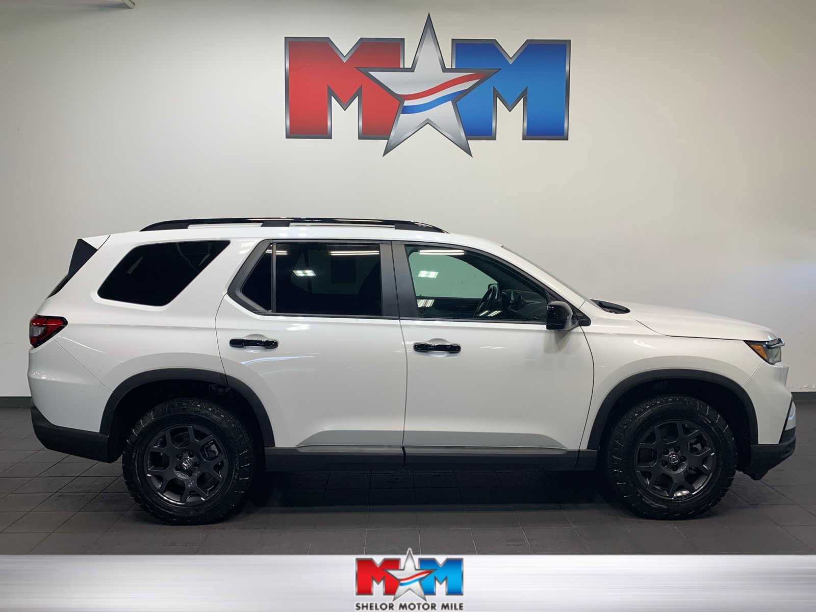 2025 Honda Pilot TrailSport's photo