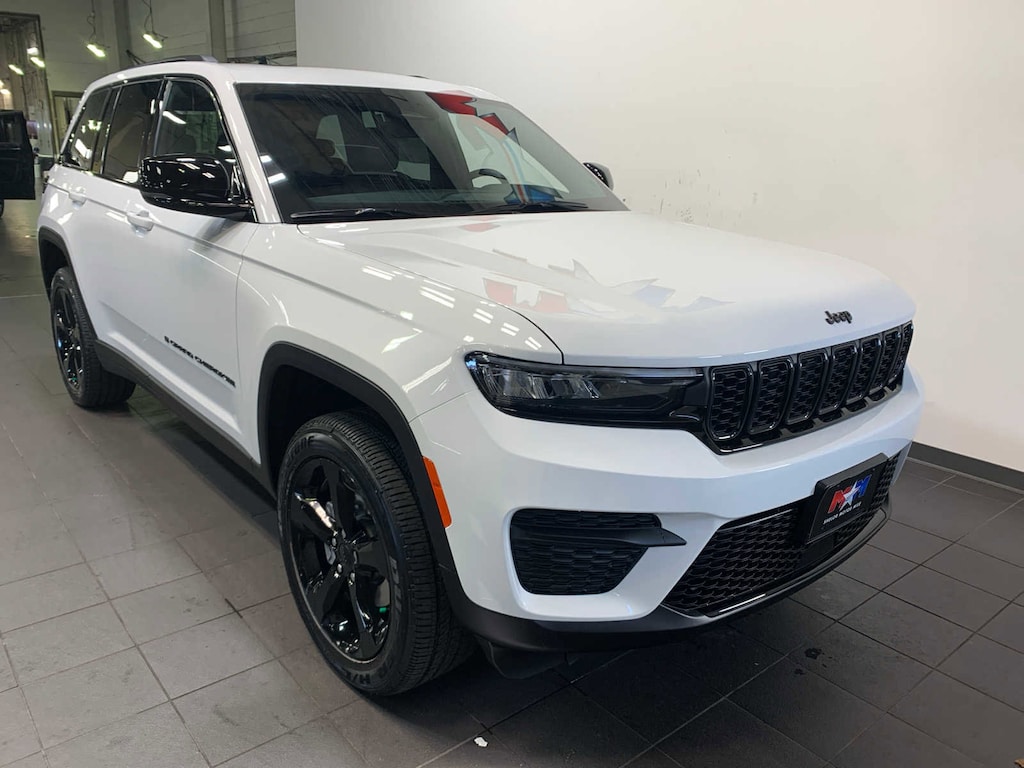 New 2025 Jeep Grand Cherokee Altitude X Sport Utility