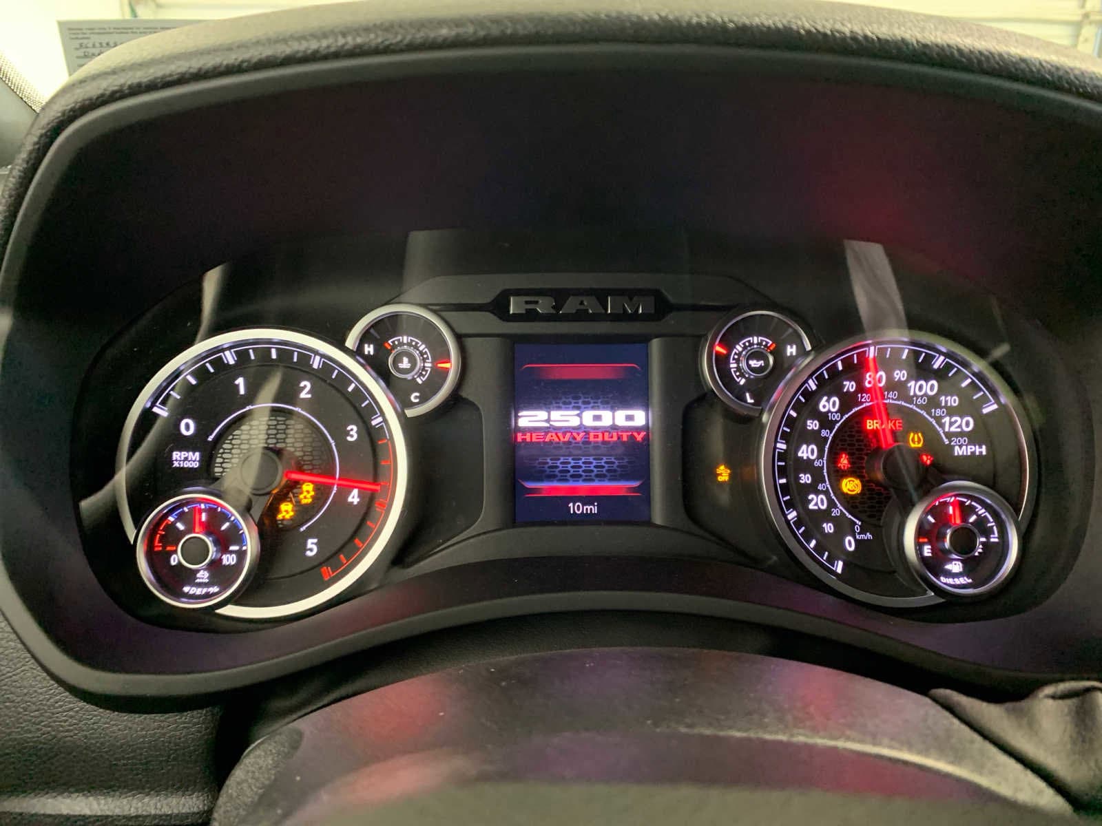 2026 RAM 2500 Tradesman - Photo 13